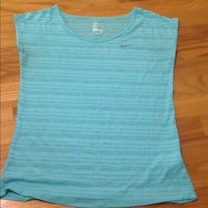 nike teal shirt